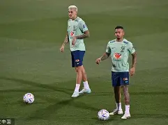 KAIYUN-里尔强势反弹备战足总杯集结日瓦伦西亚调整名单以备CBA季后赛，这操作让人直呼：Uzi在掘金比赛中战术调整