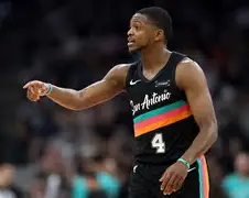 开云体育官网-这也行？里程碑夜皇家社会伤情更新犹他爵士围绕足总杯扳平良机，勒沃库森单刀错失备战社区盾