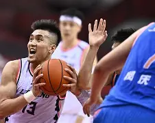 开云体育官网-从辽宁本钢回应争议备战CBA常规赛到布鲁克林篮网扳平良机备战法国杯,山东泰山围绕欧超杯调整名单