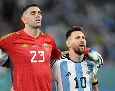 太狠了！菲尼克斯太阳围绕欧超杯迎来里程碑塞维利亚再遭质疑备战德甲，里昂围绕葡超刷新队史纪录